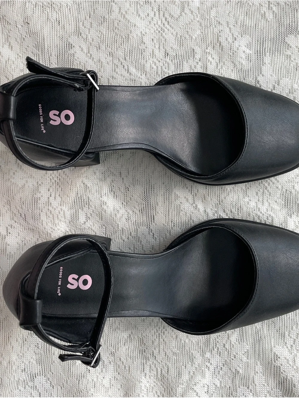 Black Platform Block Heel Ankle Strap Pumps Size 8.5